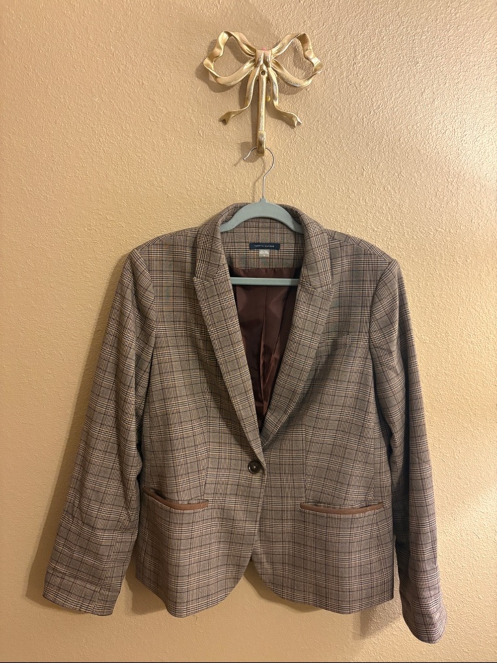Tommy Hilfiger Brown Plaid Single-Button Blazer